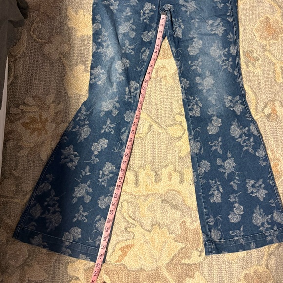 Idyllwind floral print jeans - Picture 9 of 10